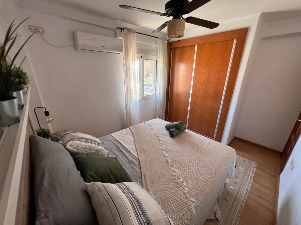 3 Bedrooms Apt With The Sea View Málaga Exteriör bild