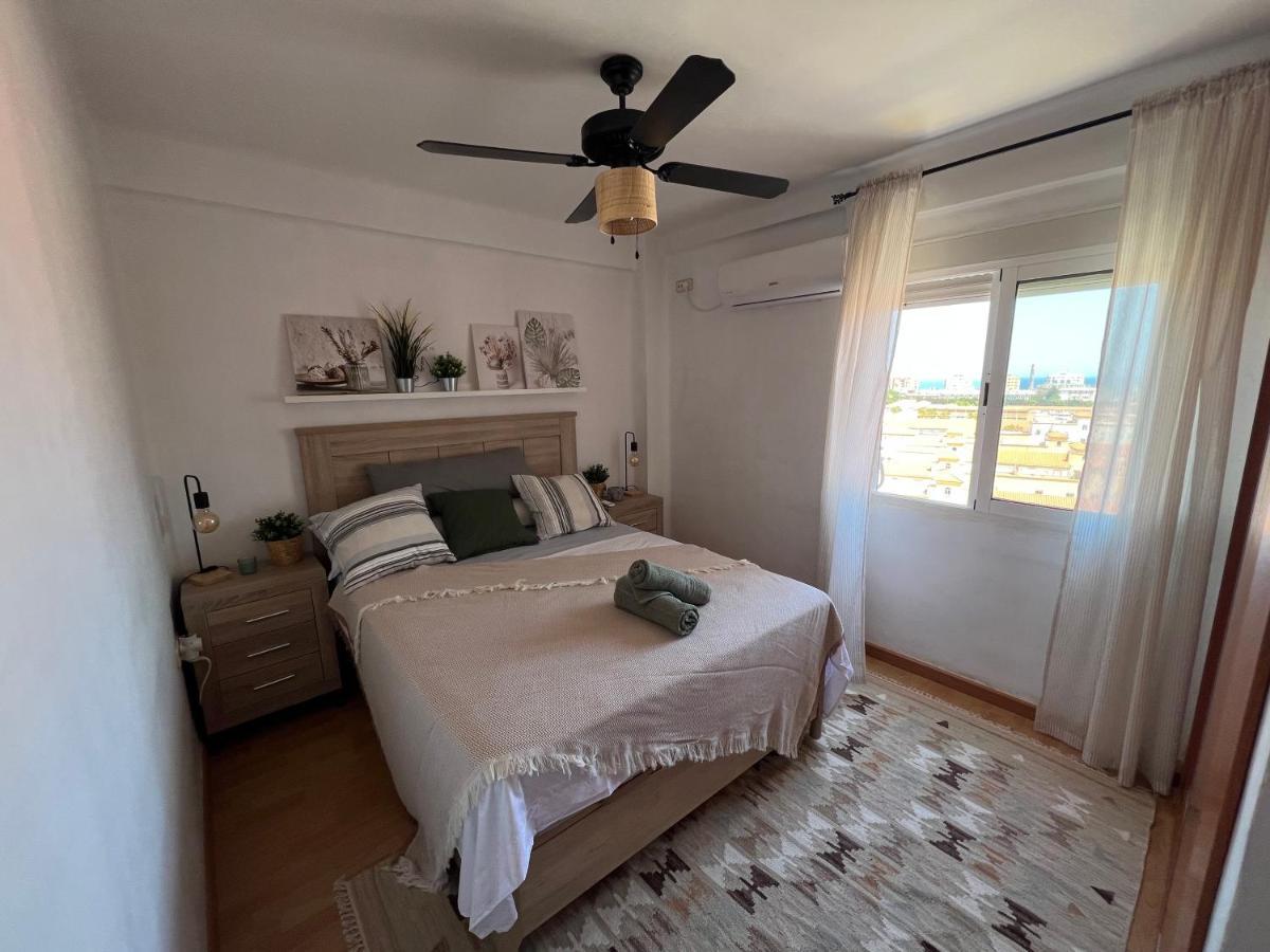 3 Bedrooms Apt With The Sea View Málaga Exteriör bild